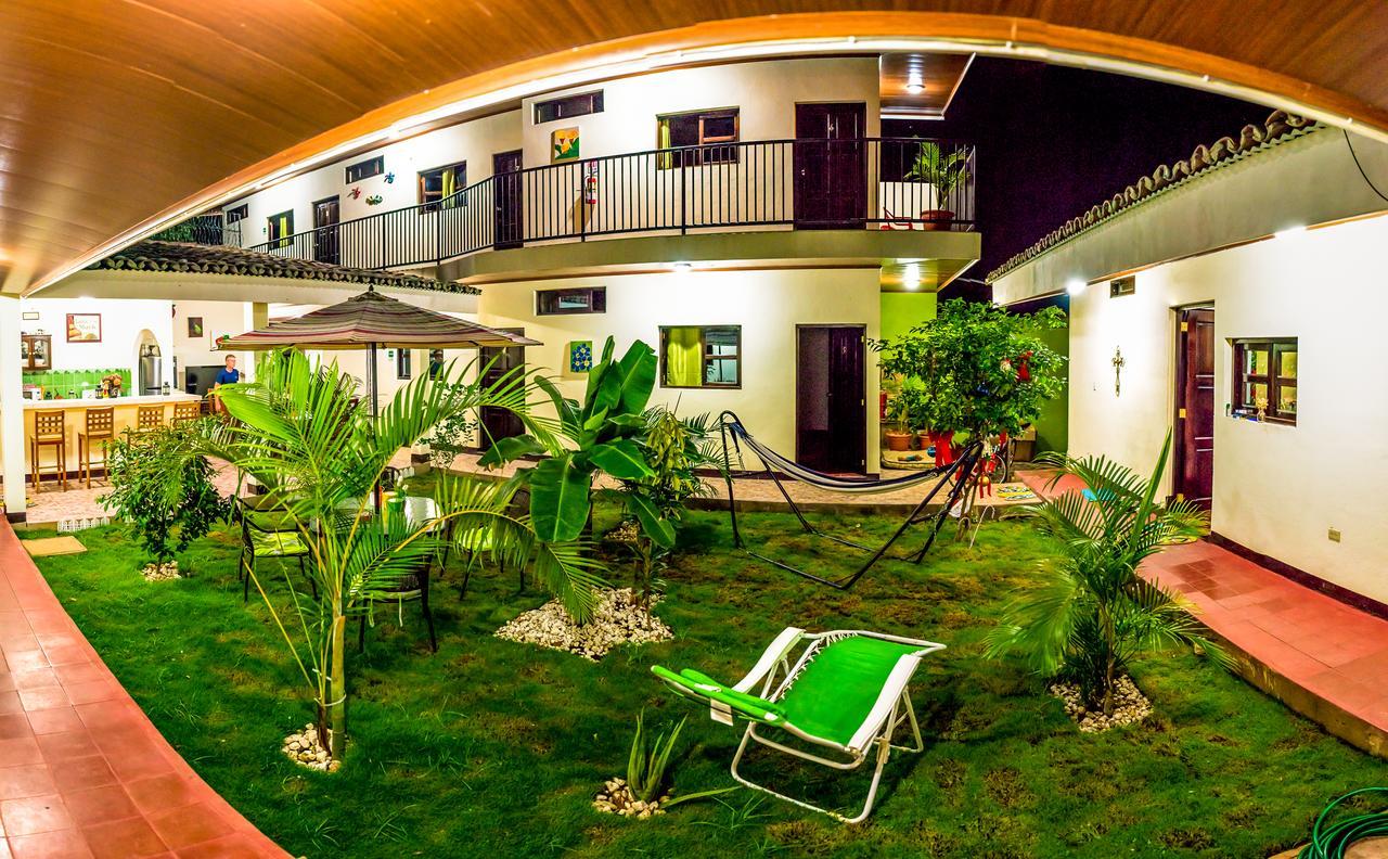 Casa Lula Leon Hostal 部屋 写真