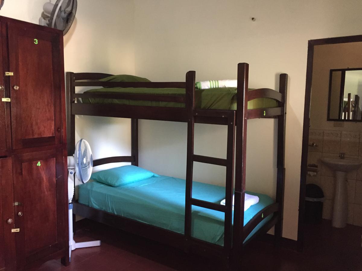 Casa Lula Leon Hostal 部屋 写真