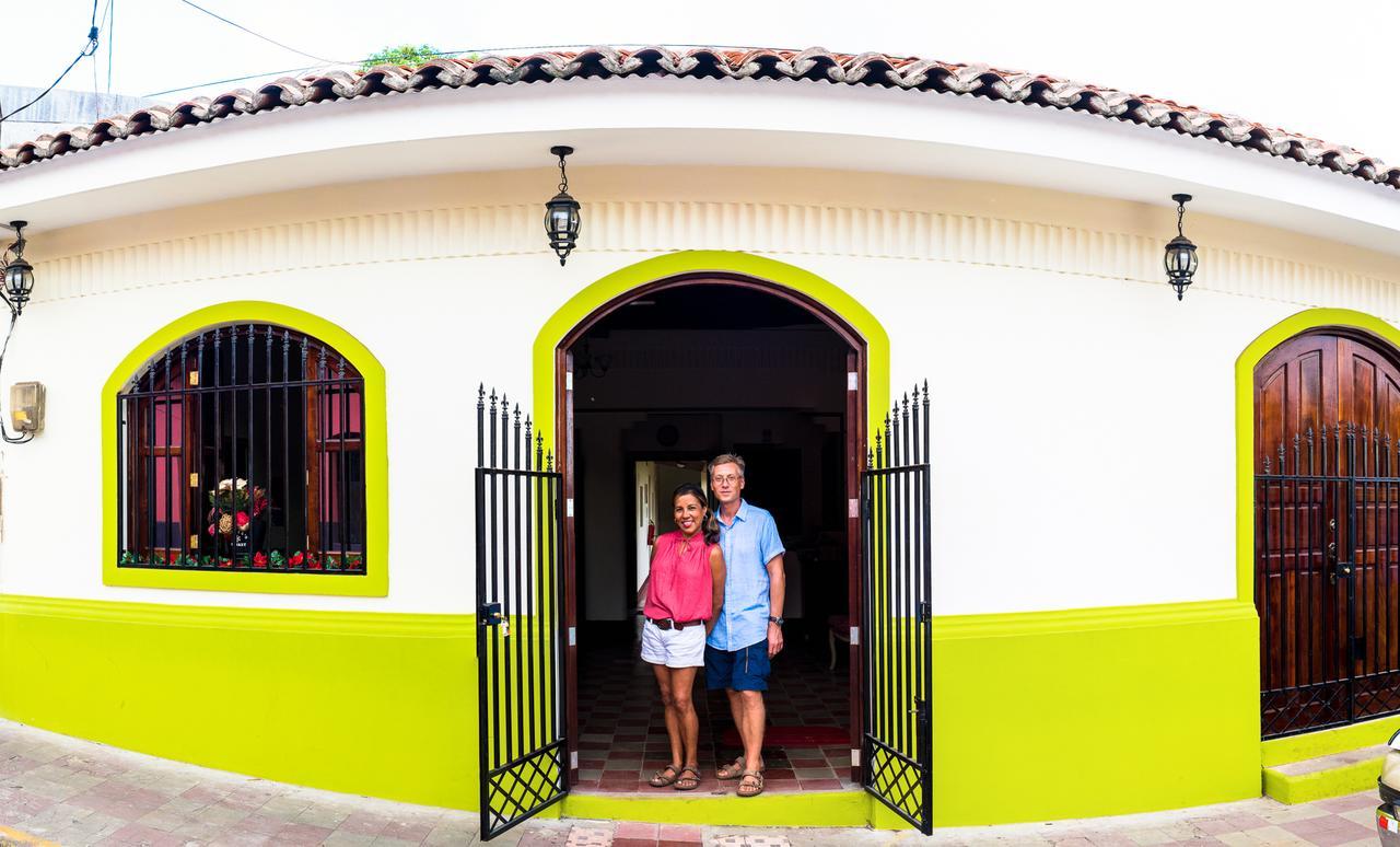 Casa Lula Leon Hostal 部屋 写真