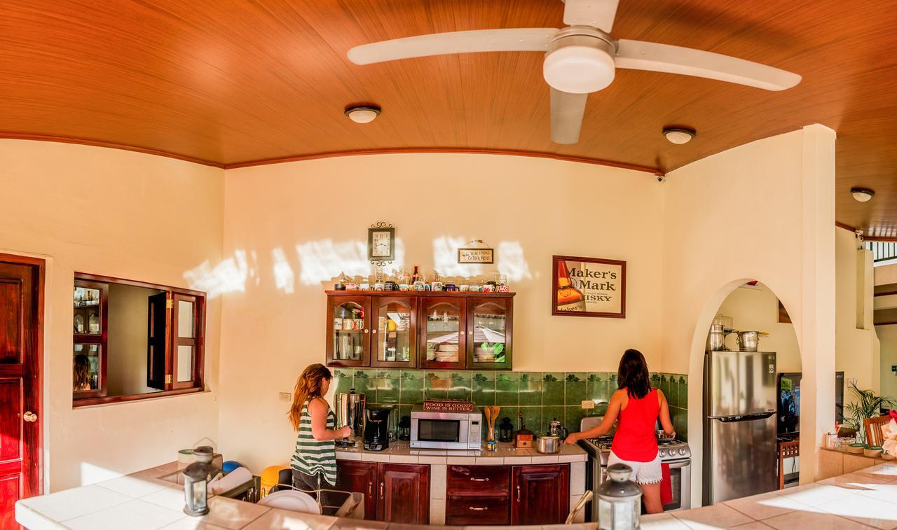 Casa Lula Leon Hostal 部屋 写真